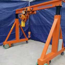 2 Ton Mobile Electric Gantry Crane with Chain Hoist